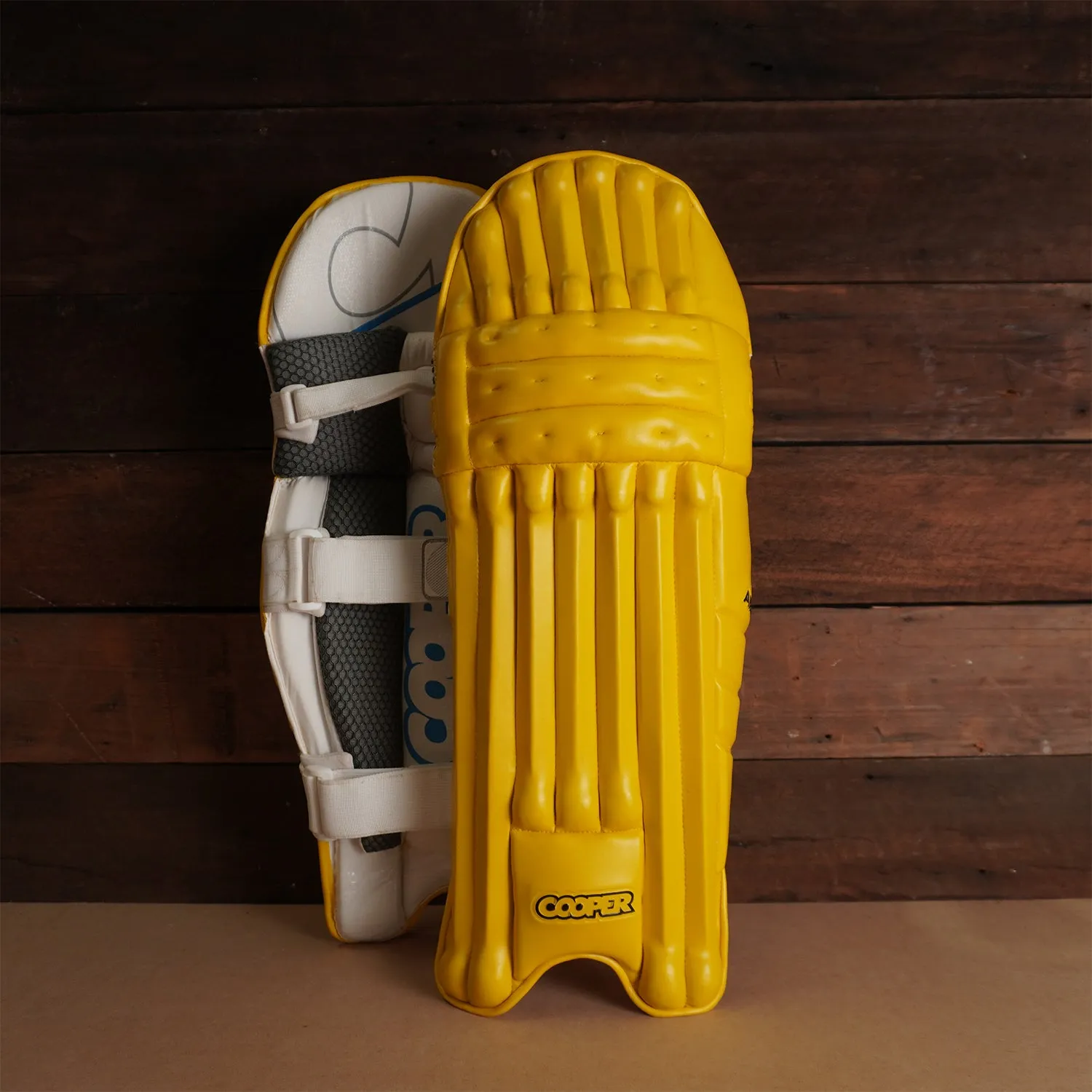 AM9 PADS - YELLOW - ADULT