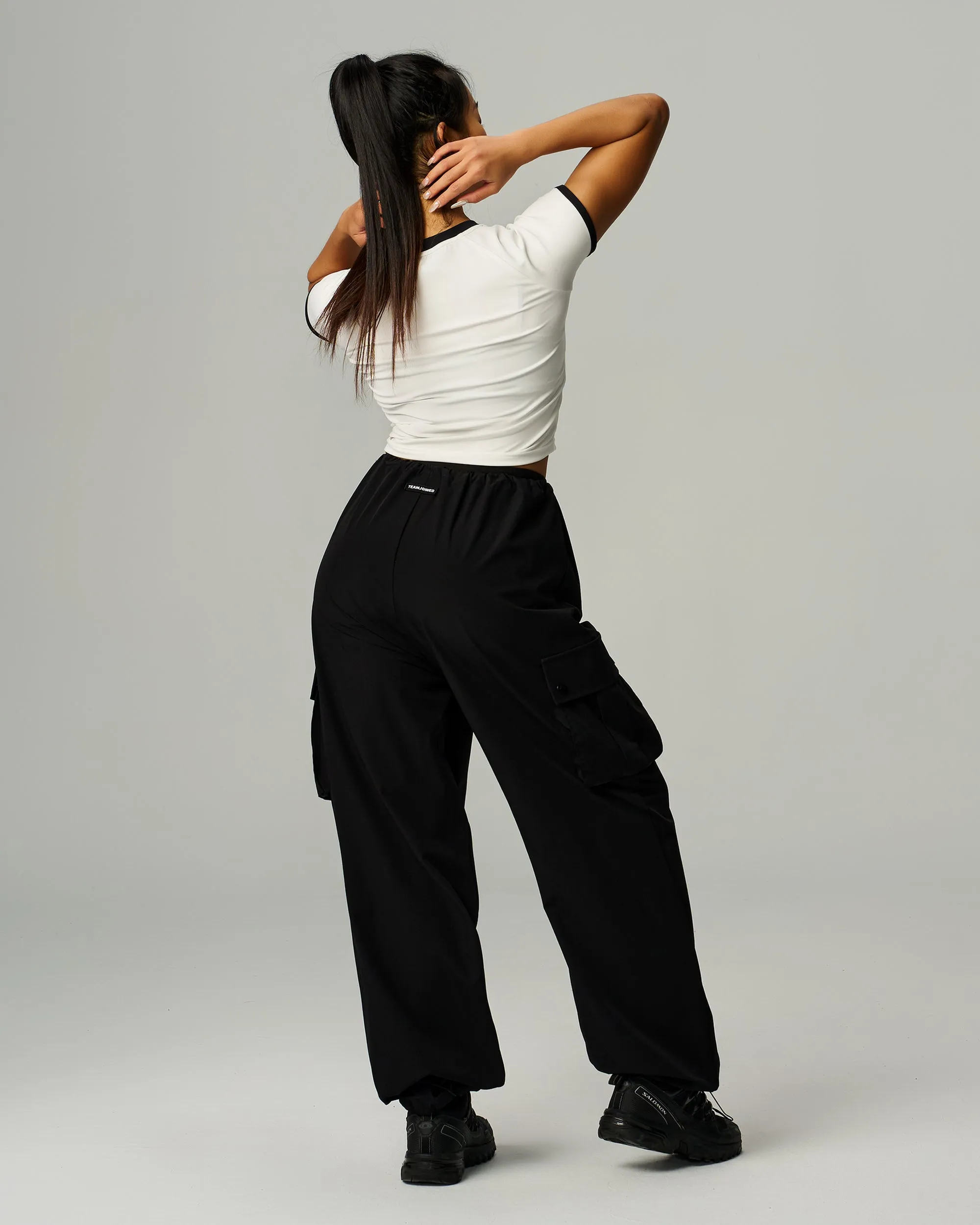 Aura Raglan Sleeve Crop Tee