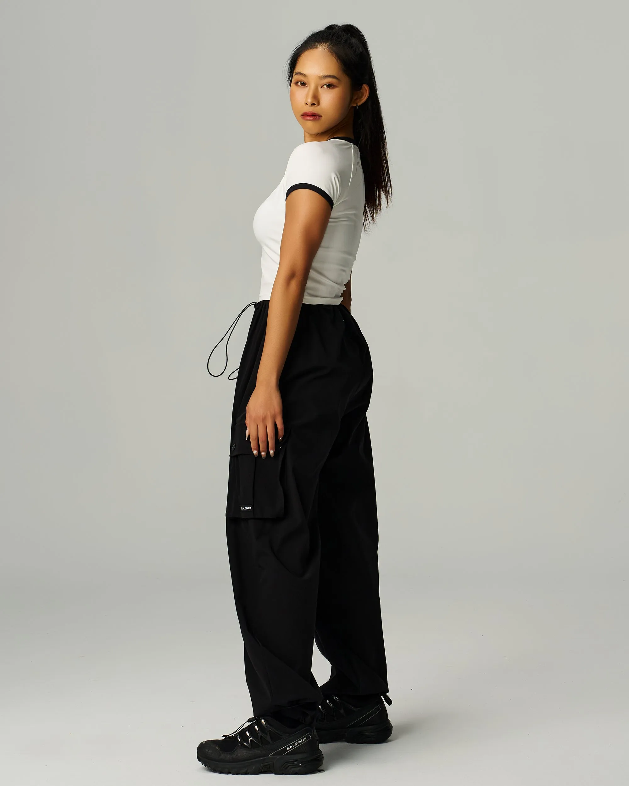 Aura Raglan Sleeve Crop Tee