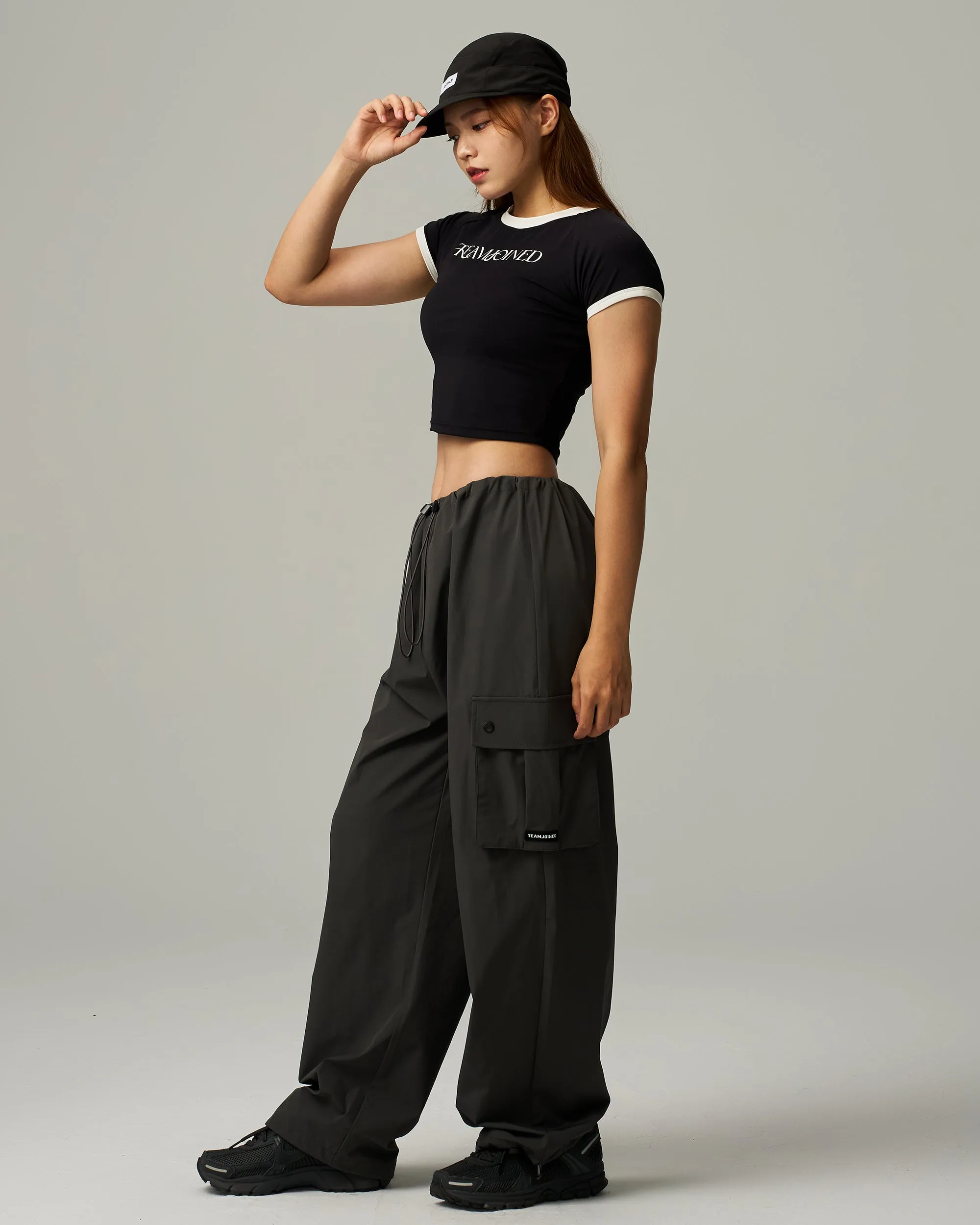 Aura Raglan Sleeve Crop Tee