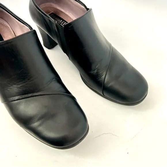 BEAUTIFEEL Tatiana Black Leather Pumps Booties Women's Size EUR 37 US 6.5