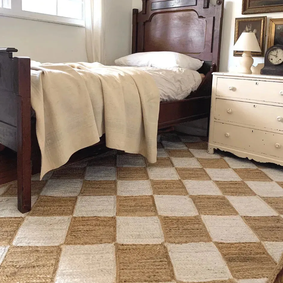 Classic Checker Jute Rug - Natural Color