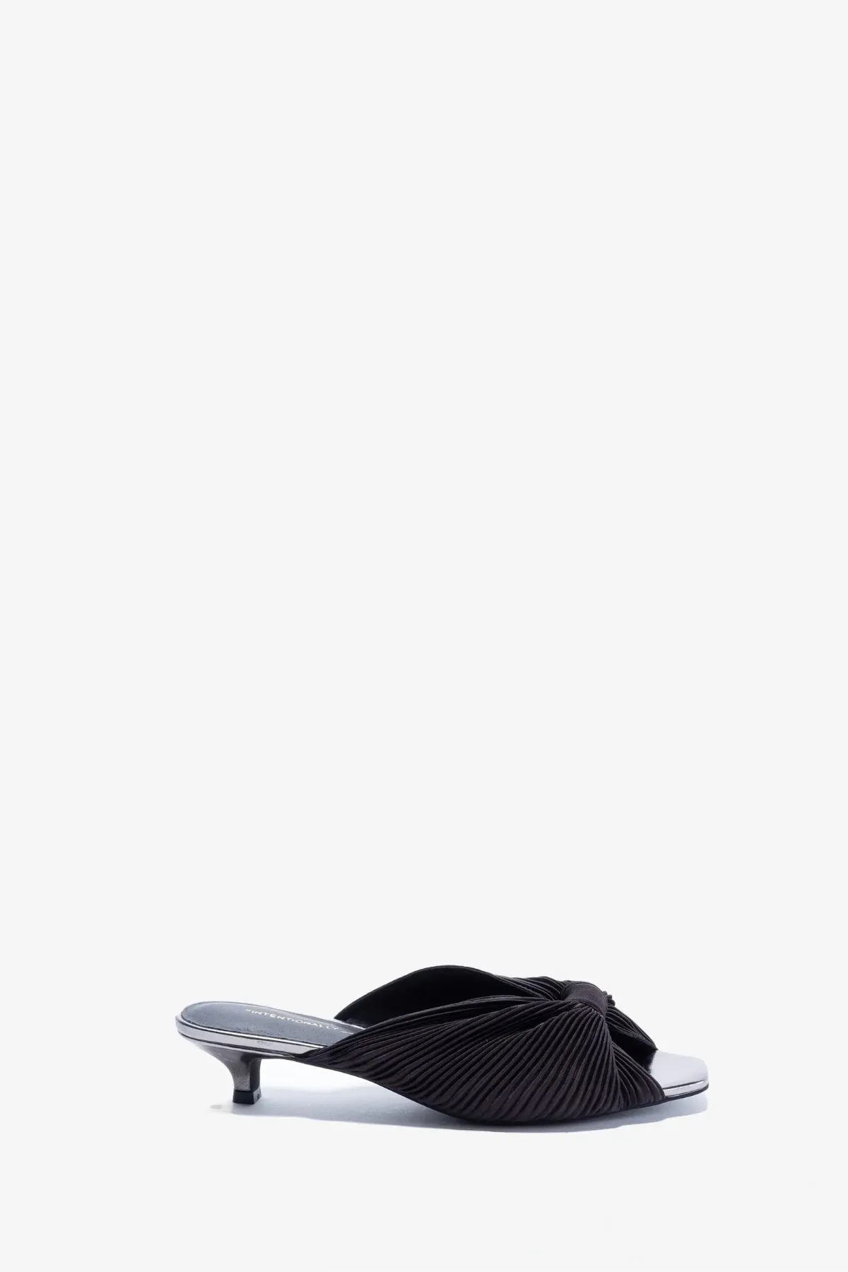 Curfew Heel