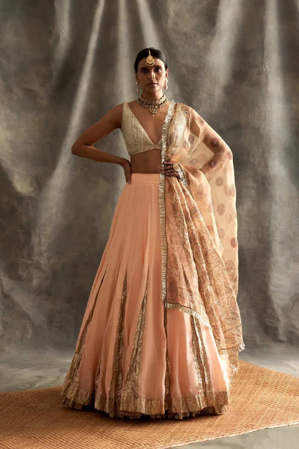 Dastoor Lehenga Set