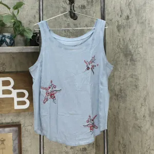 DG2 by Diane Gilman Women's Embroidered Star Tank Top Chambray Large