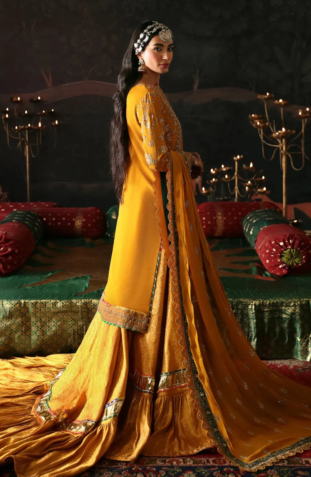 EMAAN ADEEL | Devdas Exclusive Formal Wear '24 | ROSHAN JAHAN