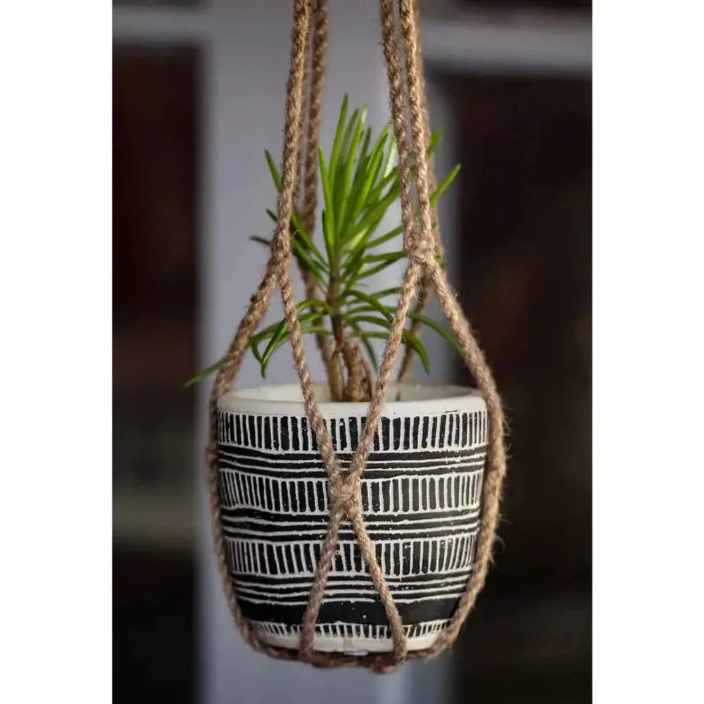 Fair Trade Pot Hangers in Jute Macrame