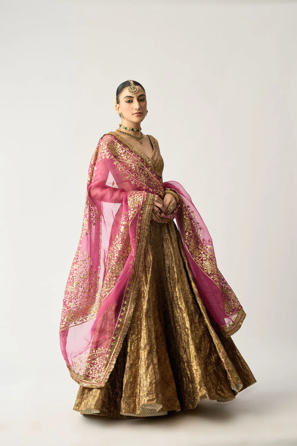 Gangu Dupatta Jamini Lehenga Set