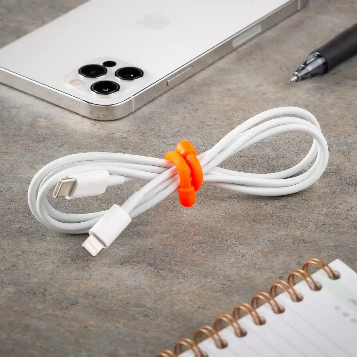 GEAR TIE REUSABLE RUBBER TWIST TIE(TM) (2pcs), Orange - length 12"