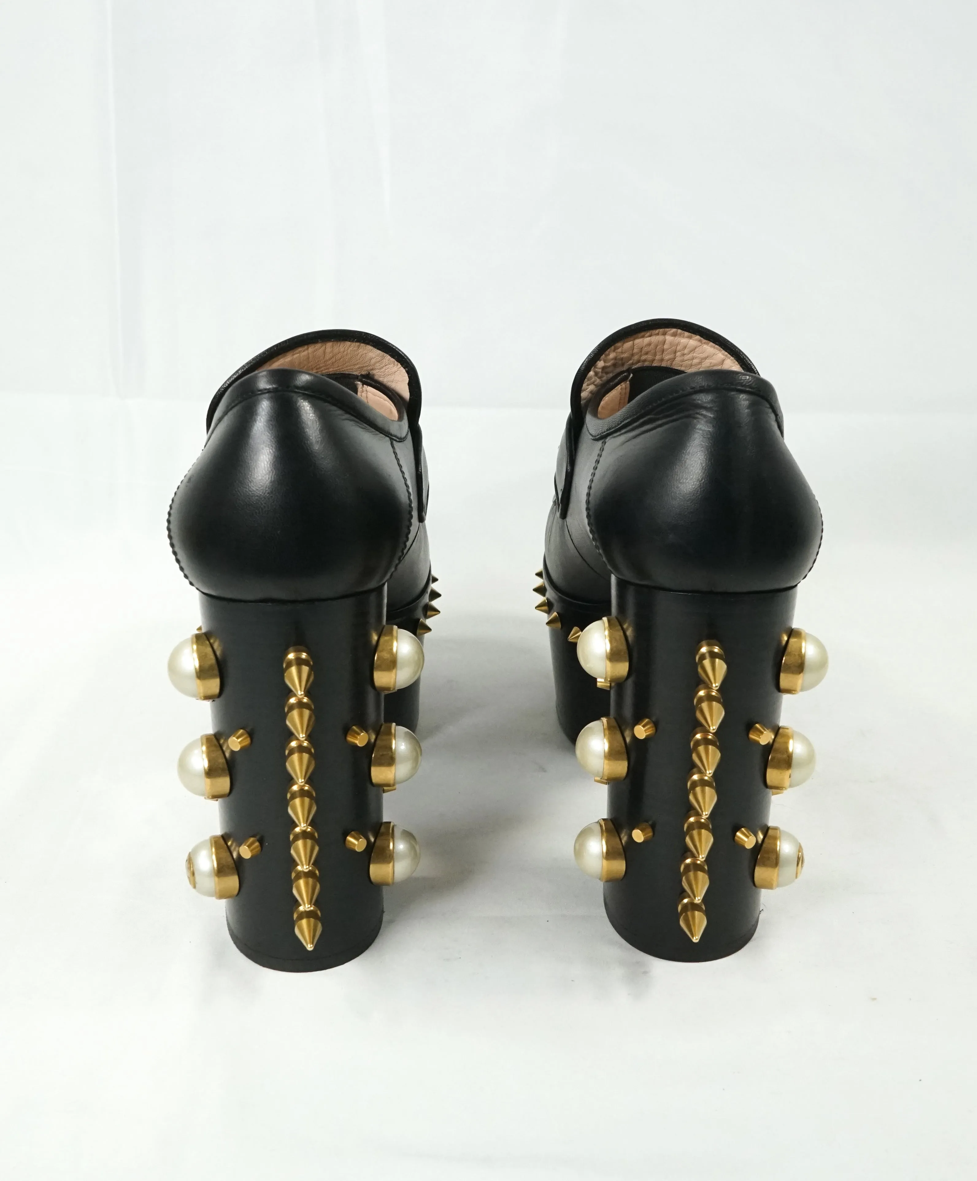 GUCCI - "Vegas" Spike Platform Heel With Gold GG Logo Pearls - 8