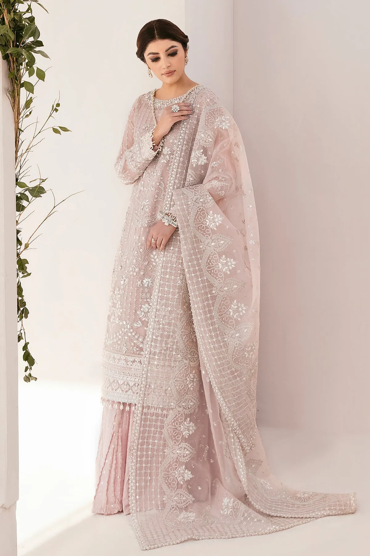 Heavily Embellished Baby Pink Pakistani Kameez Salwar Suit Dupatta