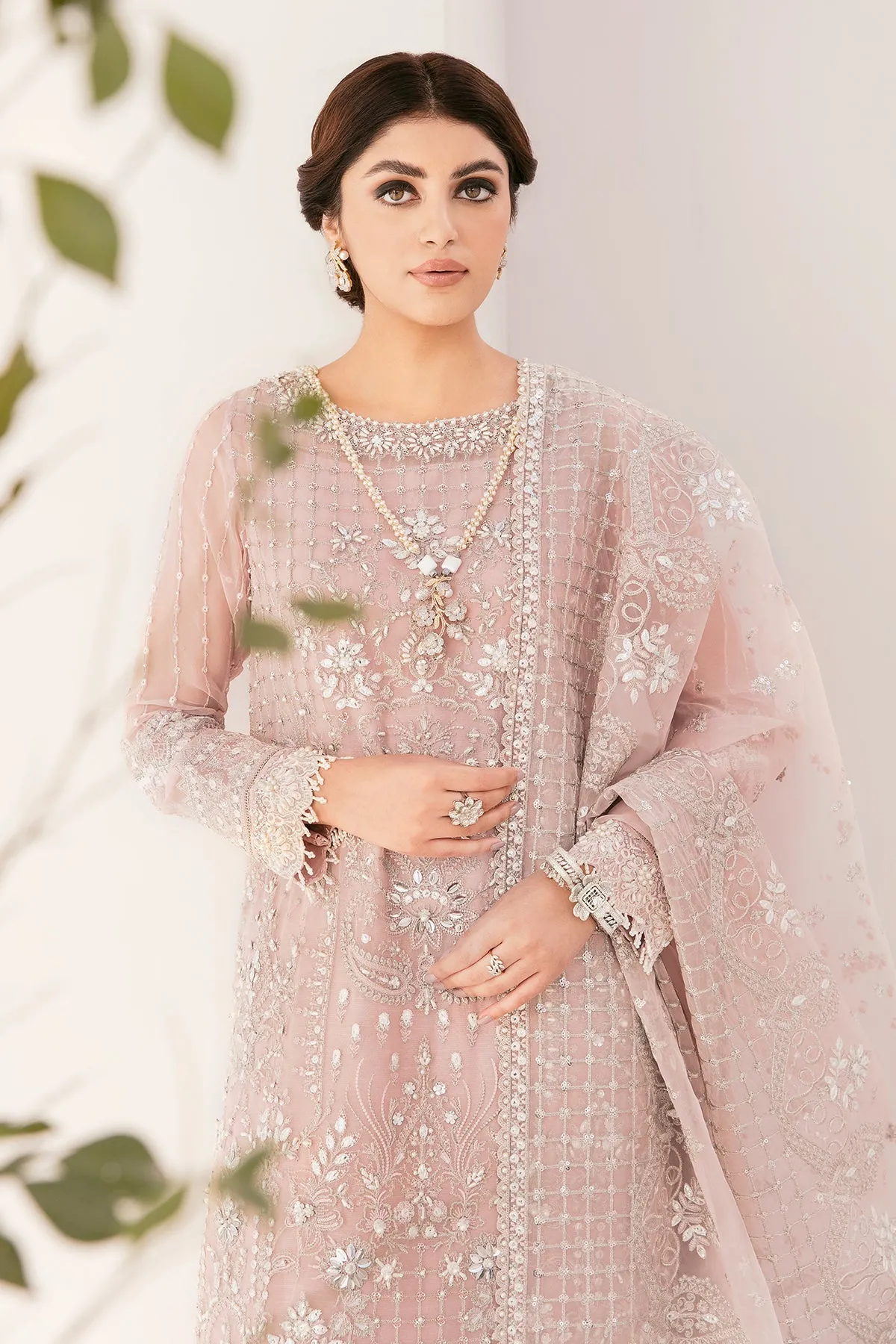 Heavily Embellished Baby Pink Pakistani Kameez Salwar Suit Dupatta