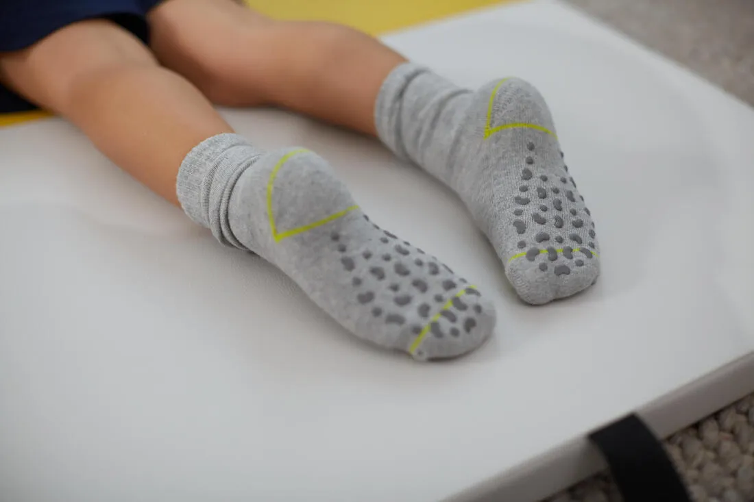 Kids' Non-Slip Socks Twin-Pack