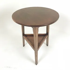 Leeds Cricket Table with Shelf