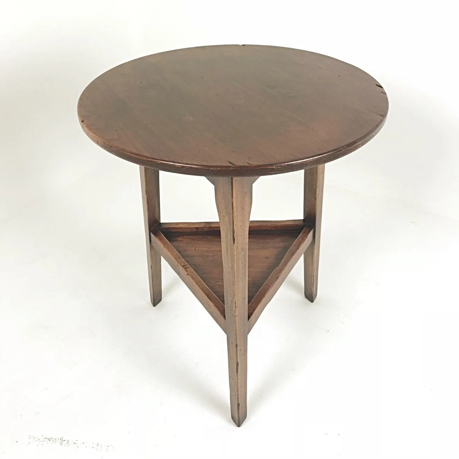 Leeds Cricket Table with Shelf