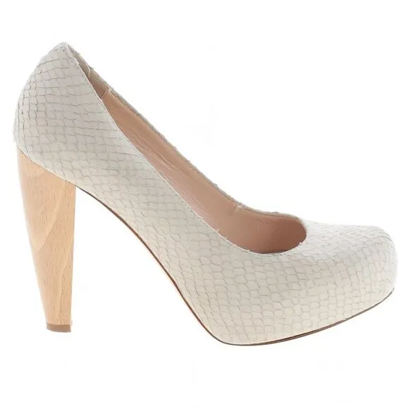 Loeffler Randall Cream Esther Wood Heel Pump