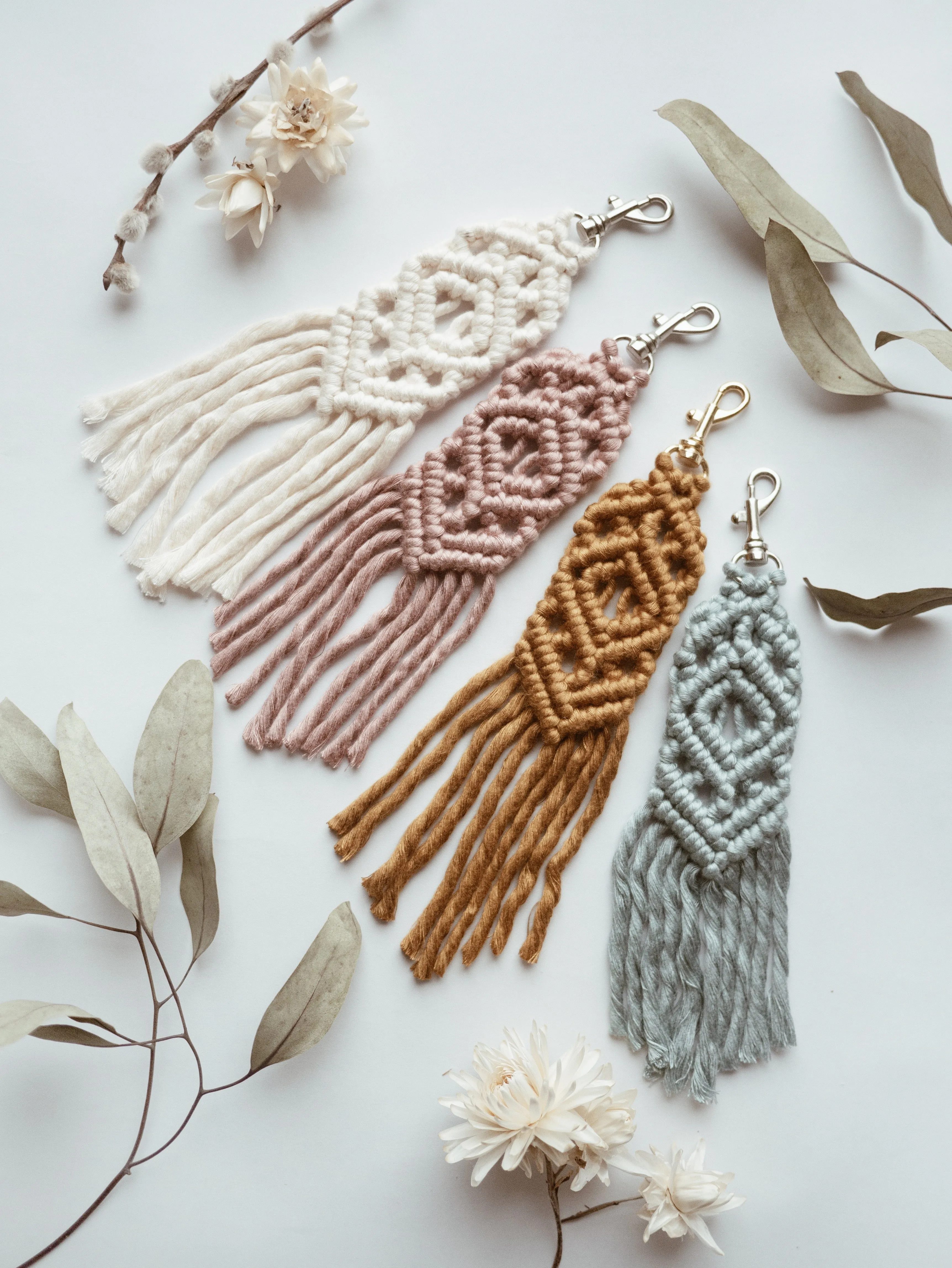 Macramé keychain, PDF pattern