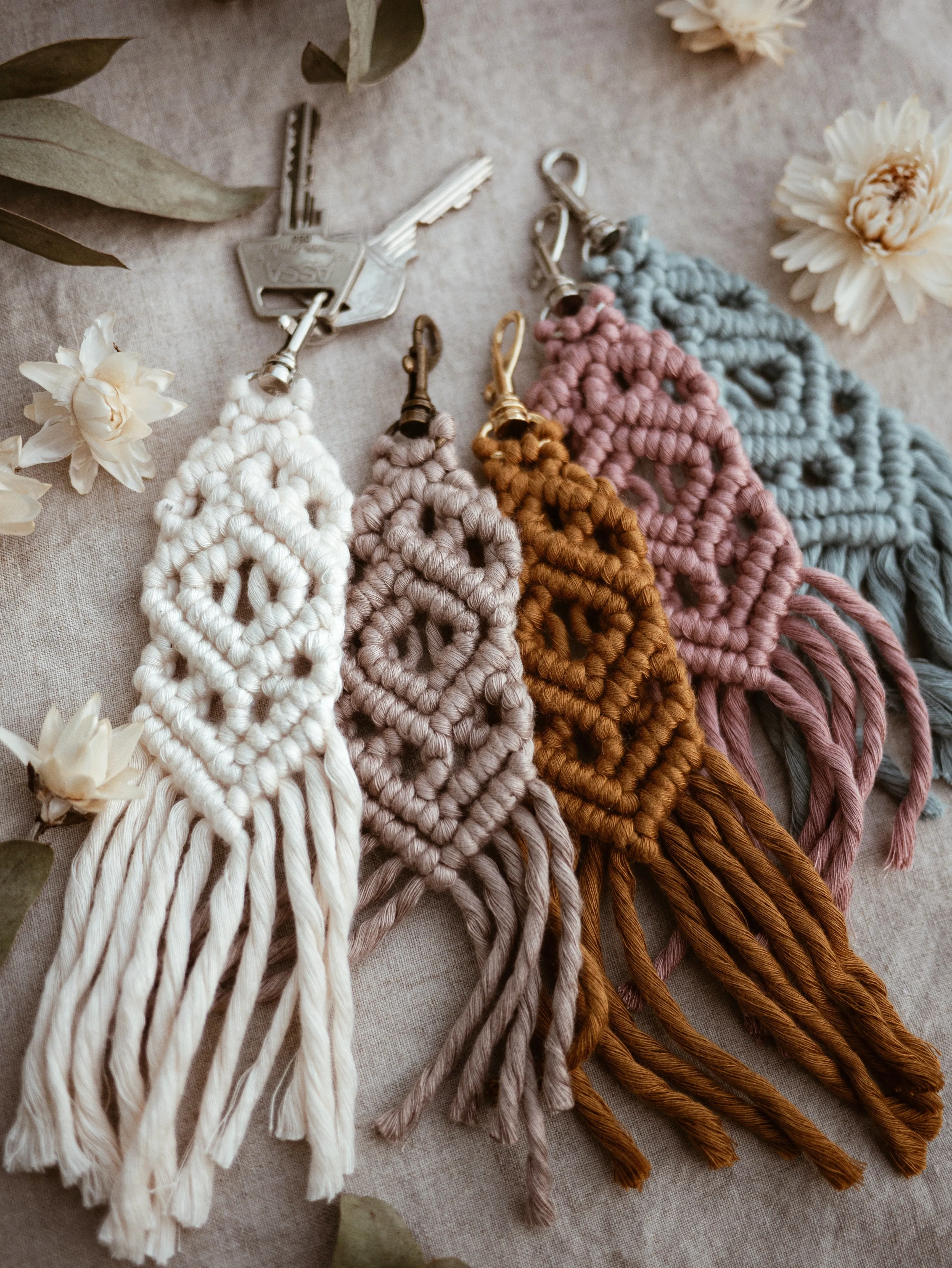 Macramé keychain, PDF pattern