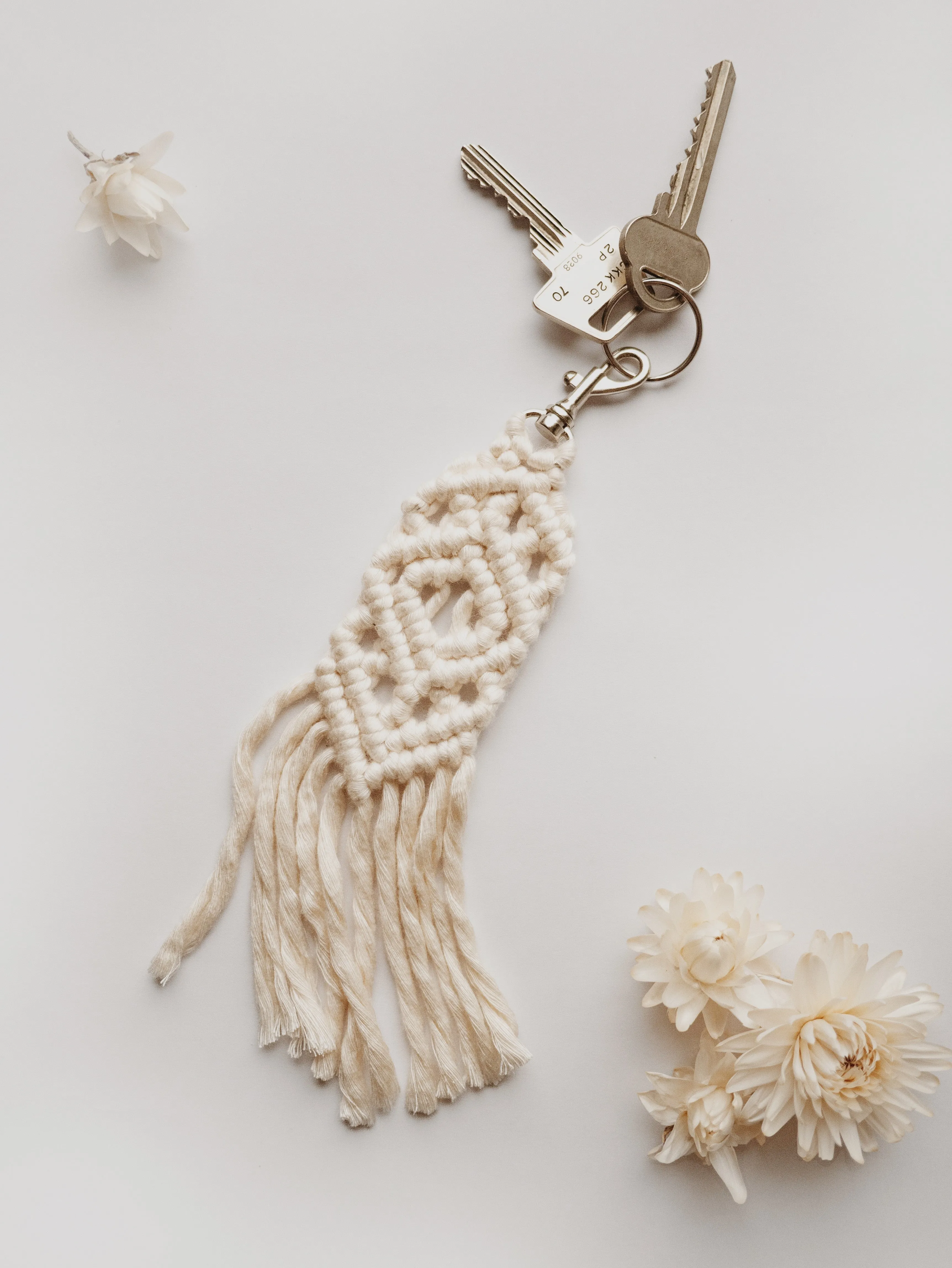Macramé keychain, PDF pattern