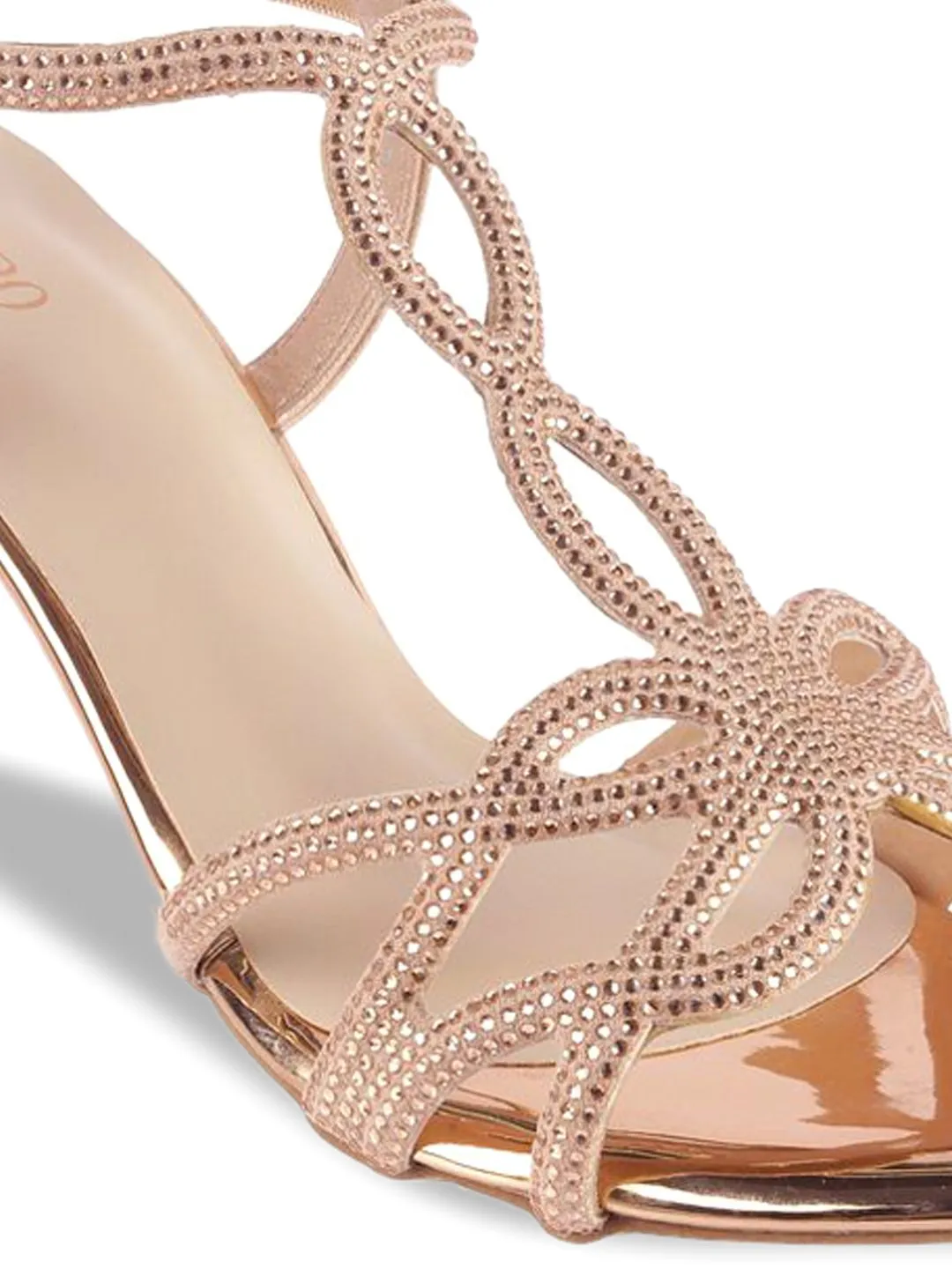 Metro Women Embellished Kitten Heel Sandals