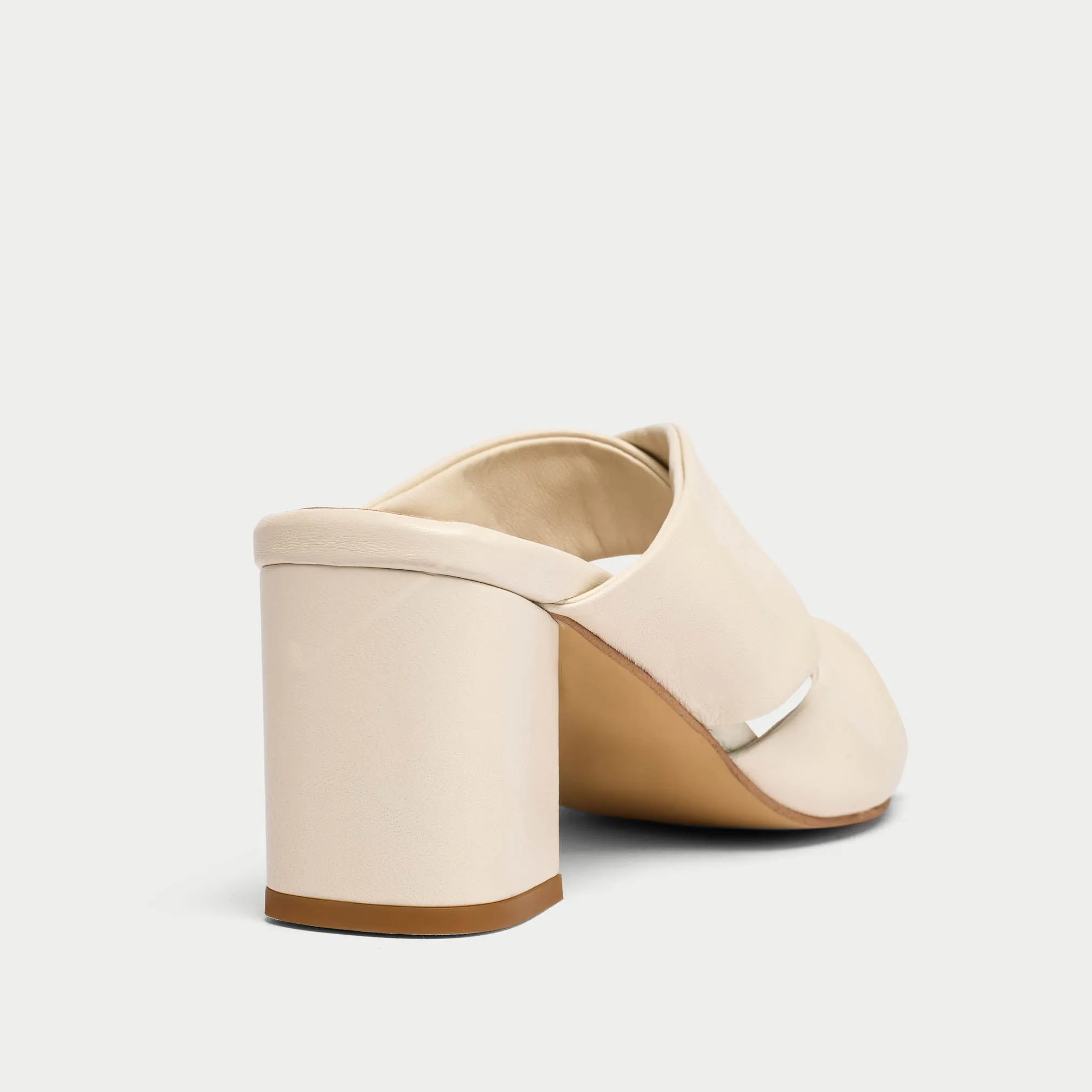 Mia - Off White Leather