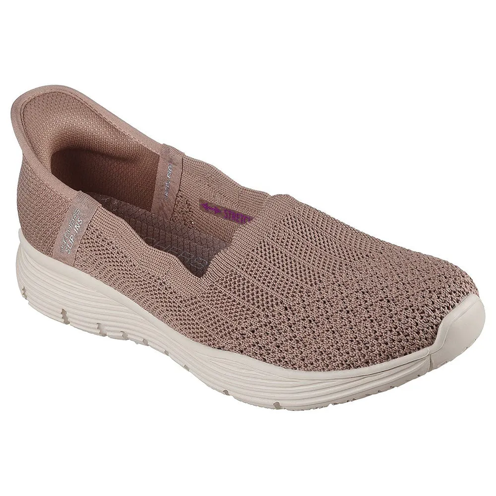 Modern Comfort Seager - Believe It