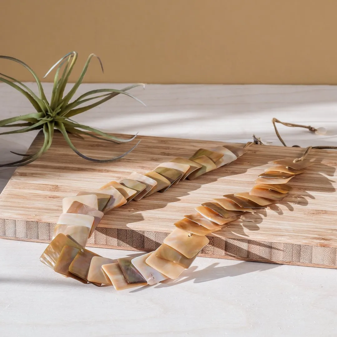 Mother of Pearl Long Necklace - Playa Nude Brown
