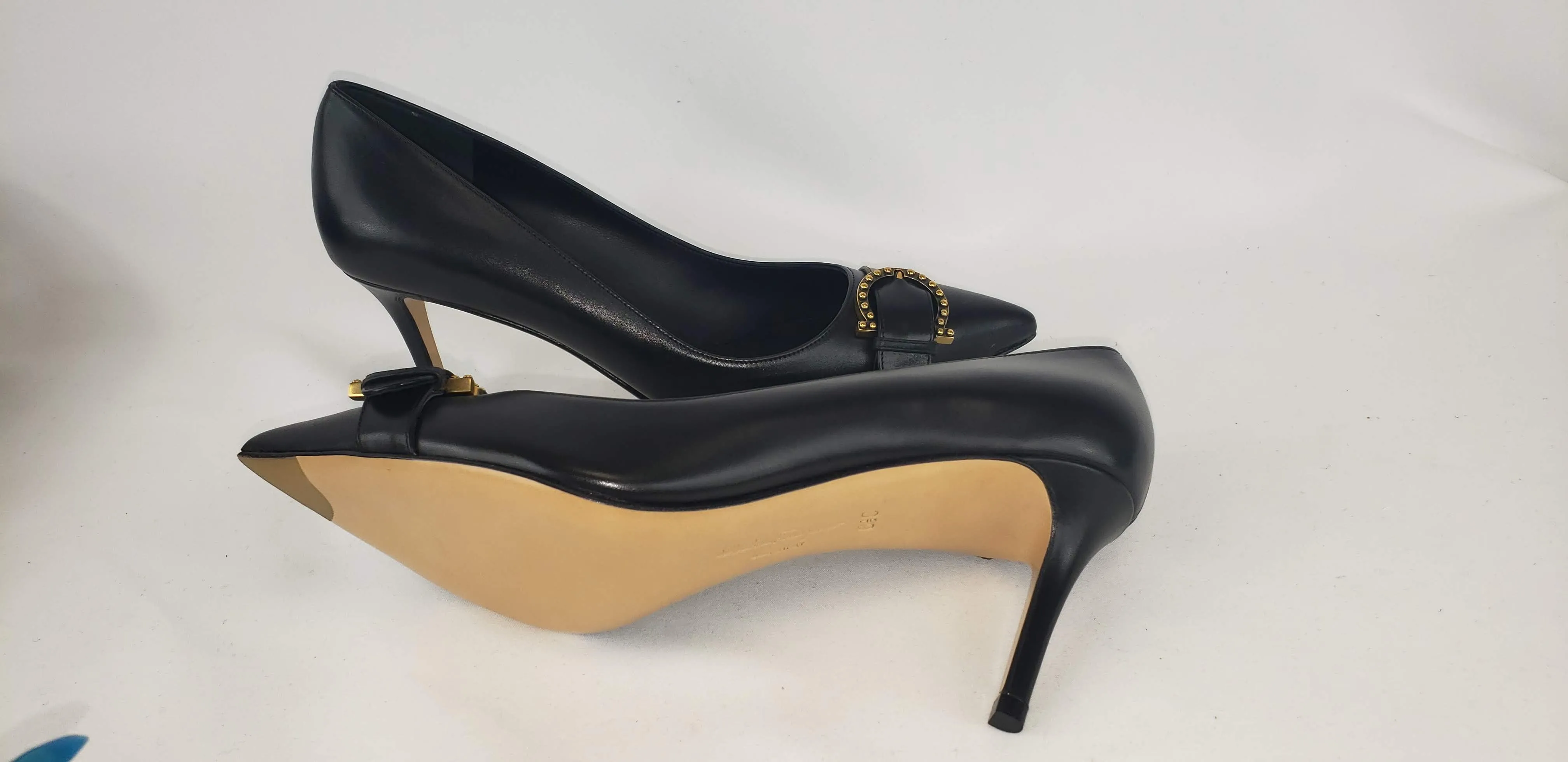 Salvatore Ferragamo Airola Pump Heel in Black