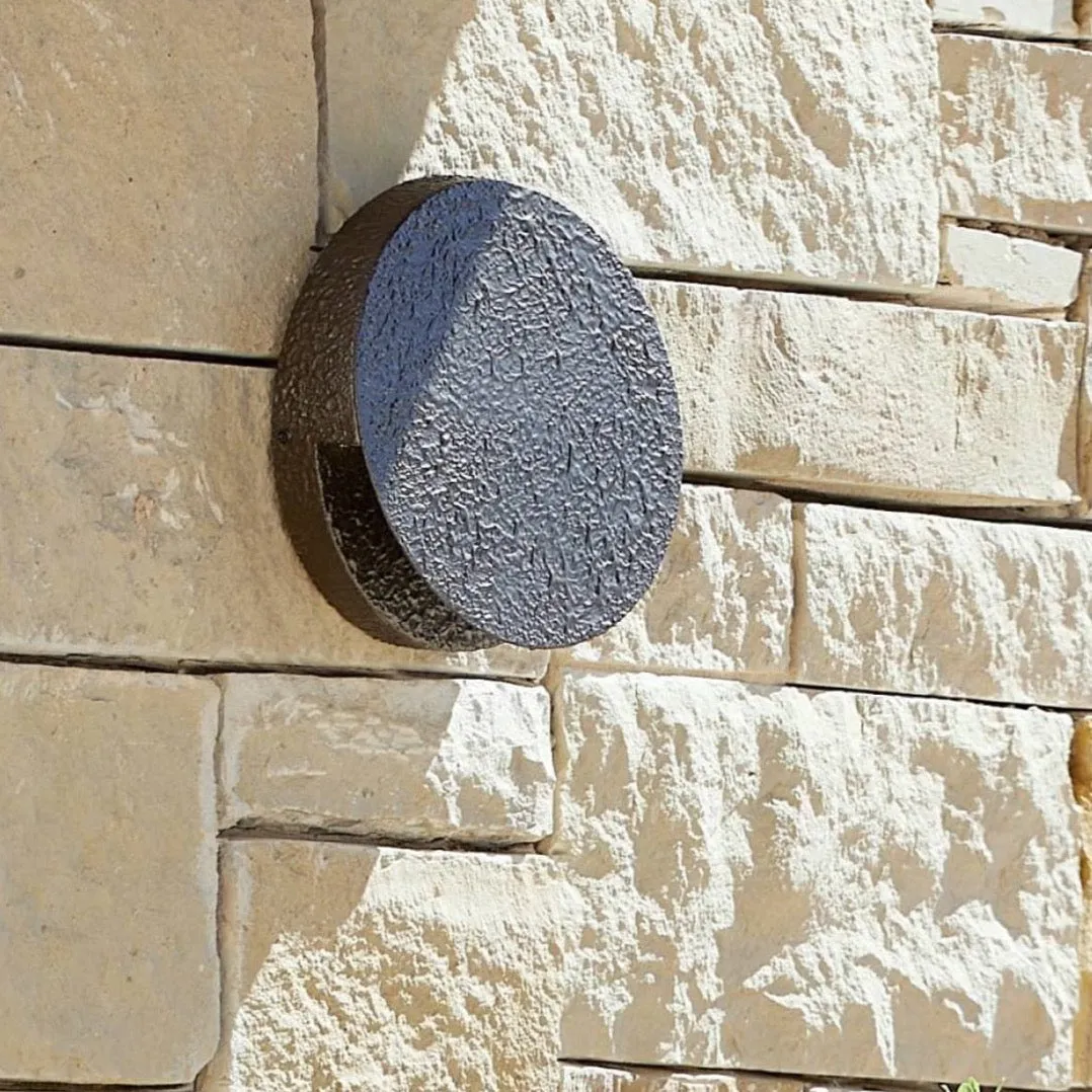 Seeka Outdoor Sconce