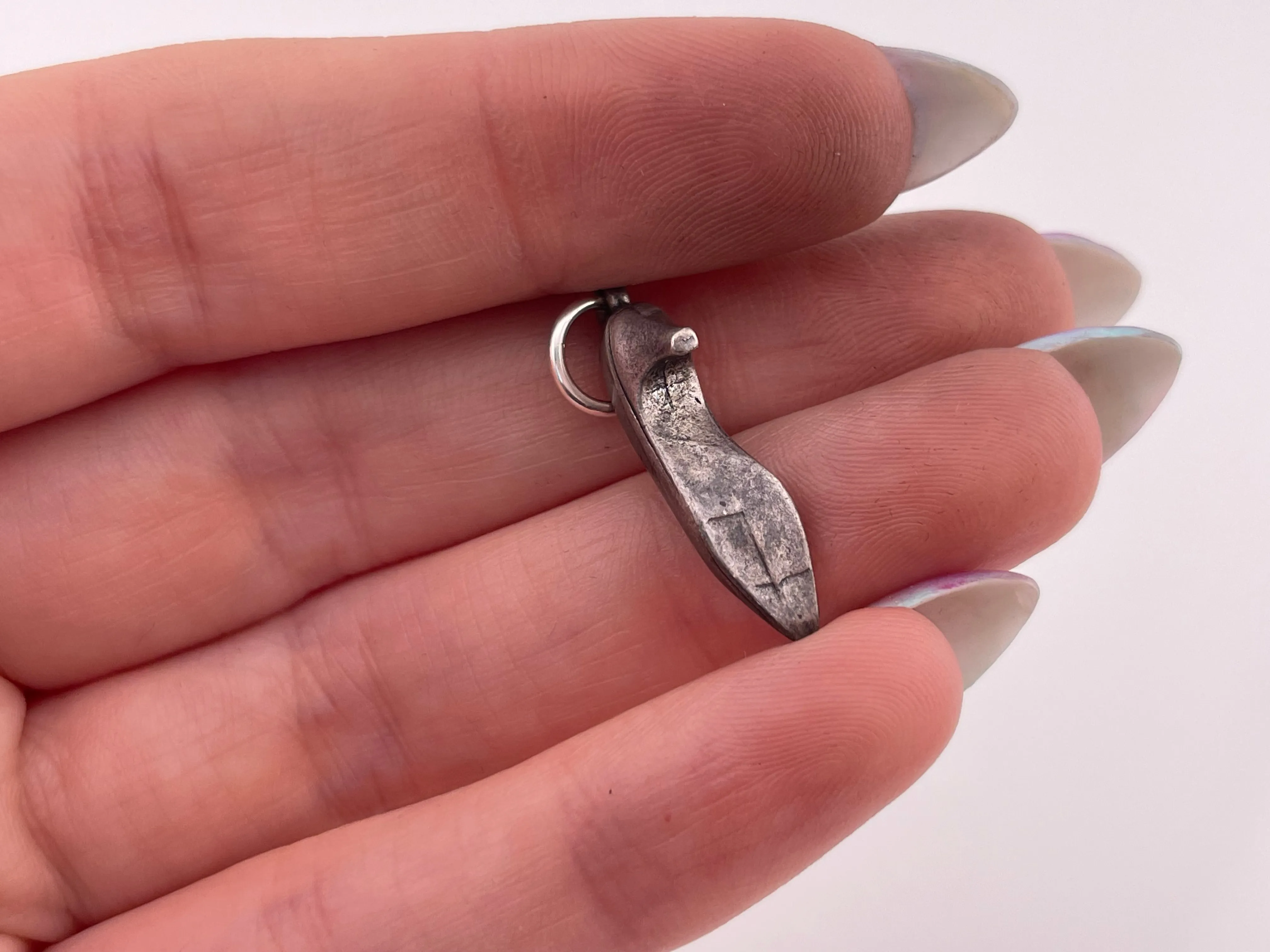 sterling silver 3D kitten heel shoe pendant