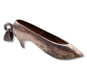sterling silver kitten heel shoe pendant