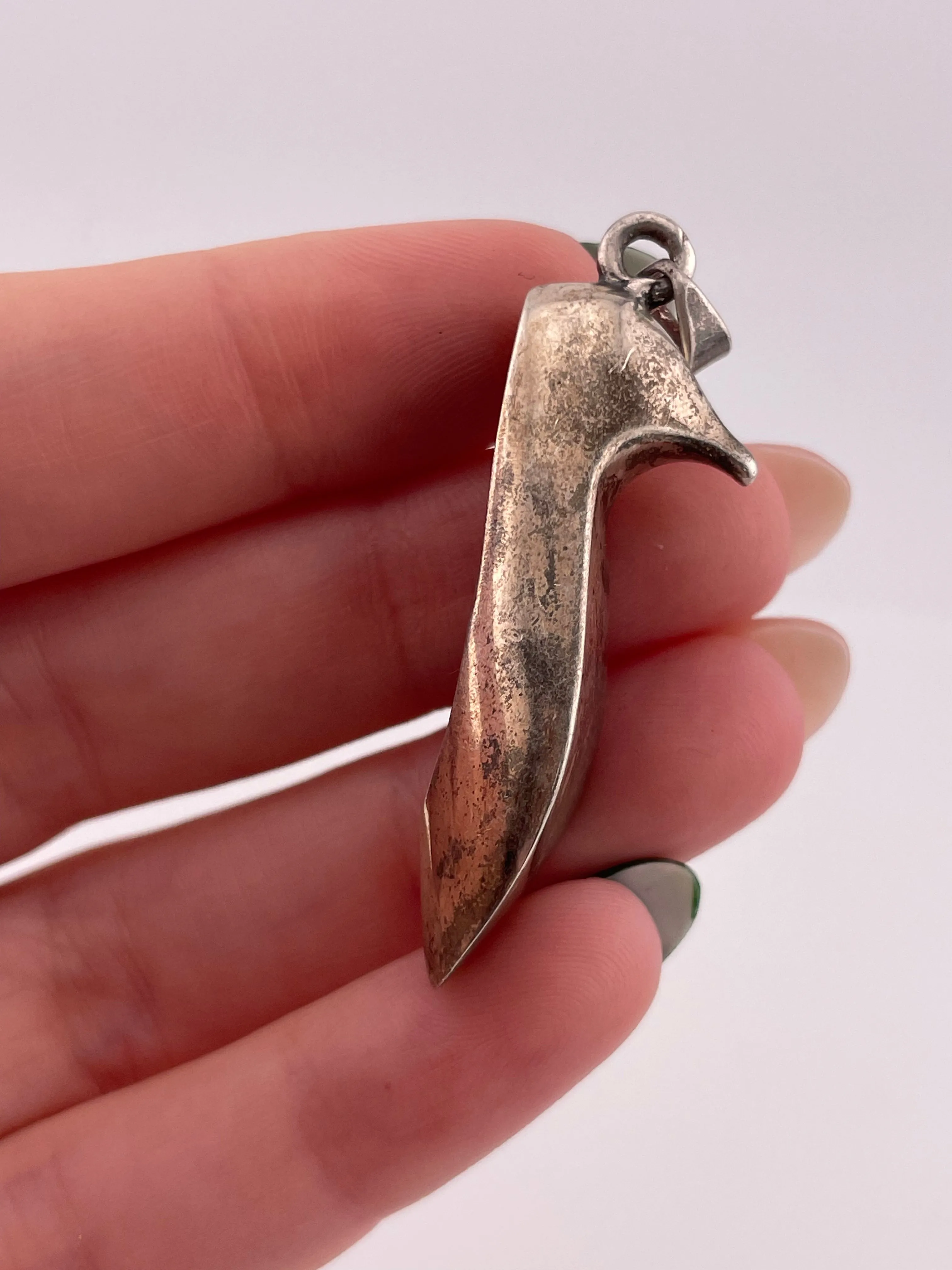 sterling silver kitten heel shoe pendant