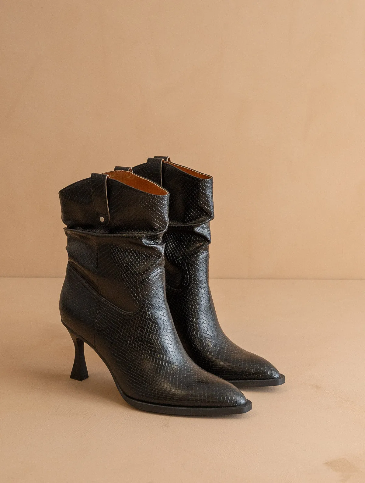 The Jolene | Black Kitten Heeled Western Boot