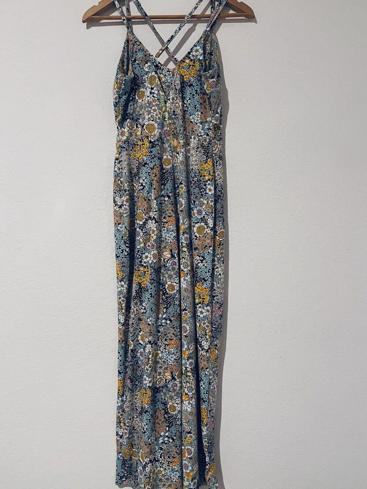 WILD FABLE Floral Daisy Jumpsuit Jumper Sz S Wide Leg Romper Boho Hippie