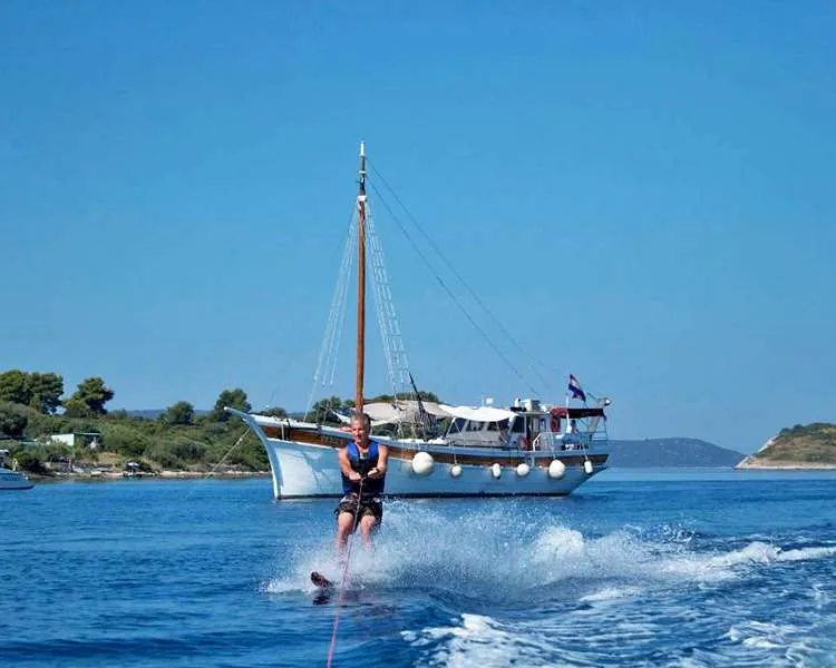 Yacht Cruises Montenegro
